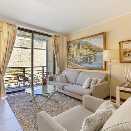 Beautiful, Spacious 3br With Beautiful Views By 360 Estates Apartment *